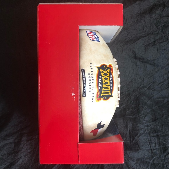 NFL 2004 Super Bowl XXXVIII Limited Edition 10,000 licensed Football Patriots - Picture 6 of 15